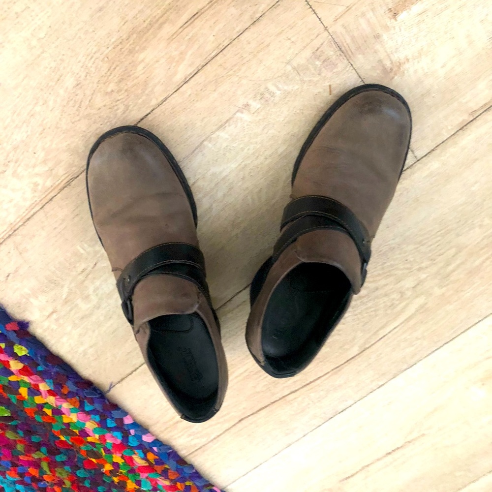Born leather shoes